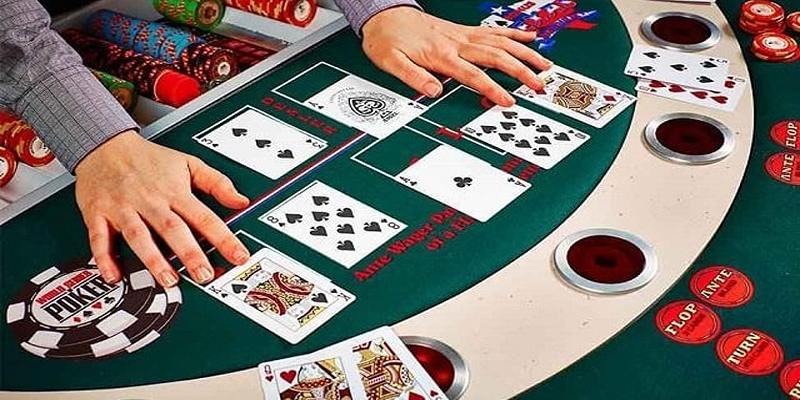 Cách chơi Poker với 4 thể loại phổ biến